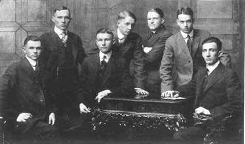 Photograph or Sketch