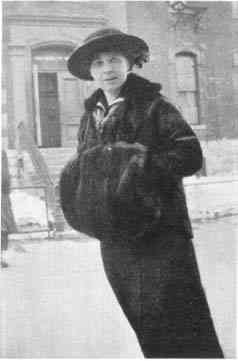 Photograph or Sketch