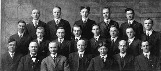 Photograph or Sketch