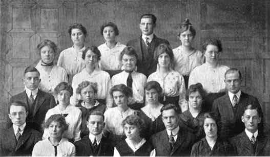 Photograph or Sketch