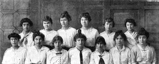 Photograph or Sketch