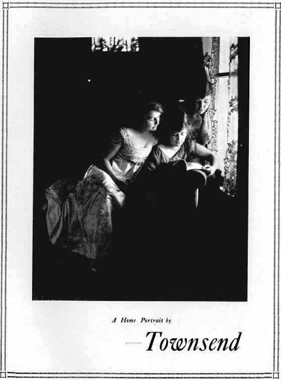 Photograph or Sketch