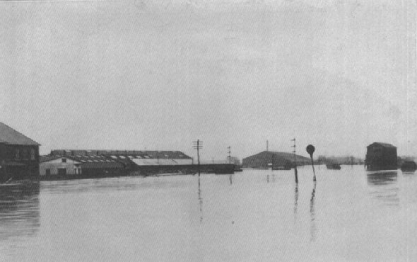 Glimpse of Inland Sea